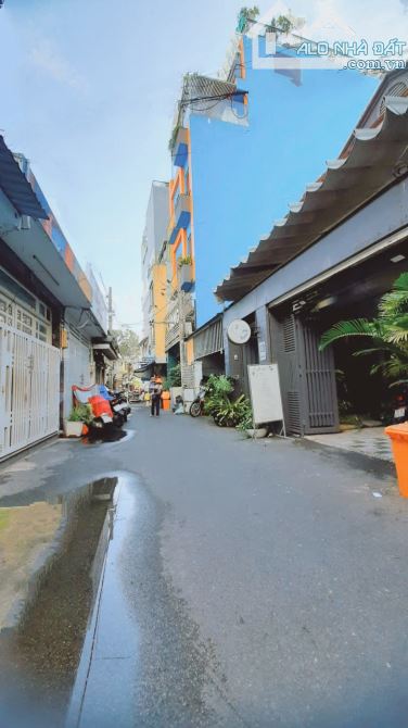 💥Bán nhà 1/ hẻm tải thông Bến Vân Đồn, quận 4 - 78m2 SHR - trệt, lửng - 10 tỷ++ 🚚 - 4