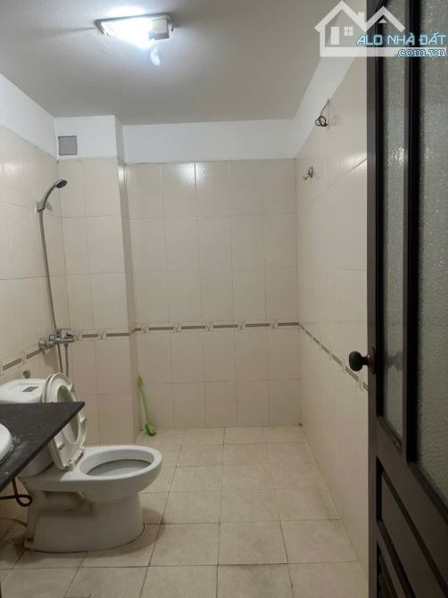 CẦN BÁN RÁT GẤP LIỀN KỀ KHU ĐT ĐẠI KIM -  NGUYỄN CẢNH DỊ  53m 4 TẦNG MẶT TIỀN 4,2m - 4