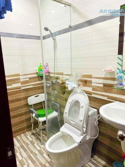 NGAY ĐẦM SEN - KHU PHÂN LÔ  - HXH 7M  Tô Hiệu -Hiệp Tân- Tân Phú- DT: 4x14.5m -giá 9 tỷ - 4