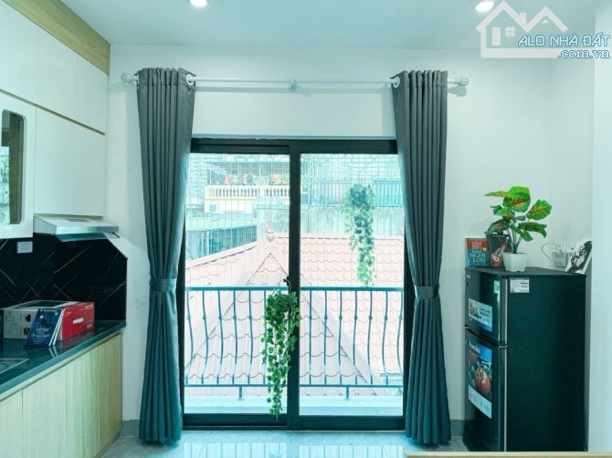 Bán tòa căn hộ Nguyễn Đình Hoàn 70m² x 6T, thang máy, ô tô đỗ, 20 phòng full đồ 18,2 tỷ - 4