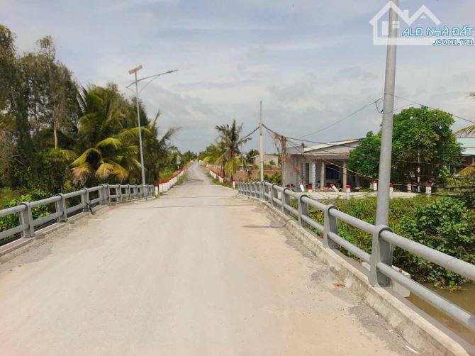 Chỉ 450tr sở hữu 500m2 đất vườn Chuyển Thổ View Kênh - 4