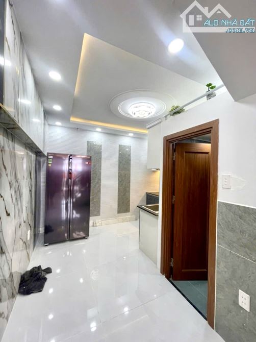 NHÀ MỚI 3 TẦNG – FULL NỘI THẤT – Hẻm  88 NGUYỄN VĂN QUỲ – QUẬN 7 – CHỈ 6,6 Tỷ TL - 4