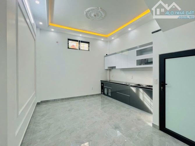 Bán nhà 4 tầng xây mới độc lập ô tô ra vào phố Thiên Lôi - 4