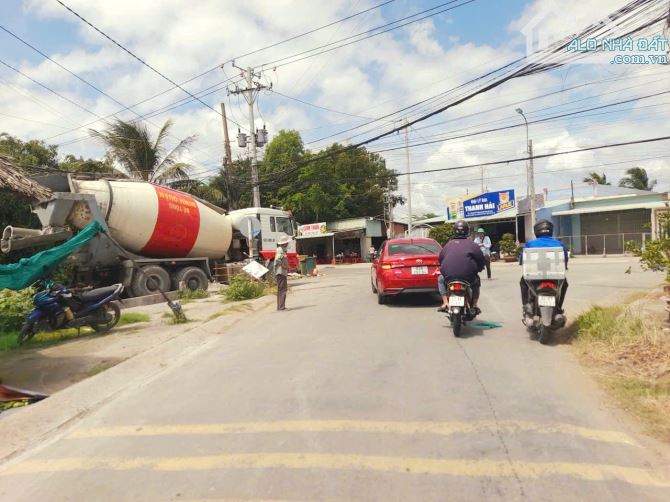 Hàng Thơm, 171m2 đất thổ cư 8x 20m view kênh, chỉ 590tr - 4