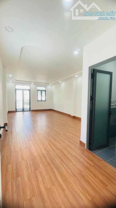 NHÀ MỚI - 83M2 - 4PN - XE HƠI ĐỖ CỬA - TÂN KIỂNG QUẬN 7 - CHỈ HƠN 7T.Ỷ - 4