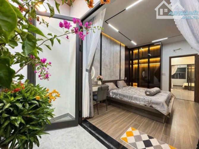 Nhà 3 tầng full nội thất hẻm ô tô Tân Thới Nhất 17 Q.12 2tỷ550 67,5m2 HD thuê 18tr/th sổ h - 4