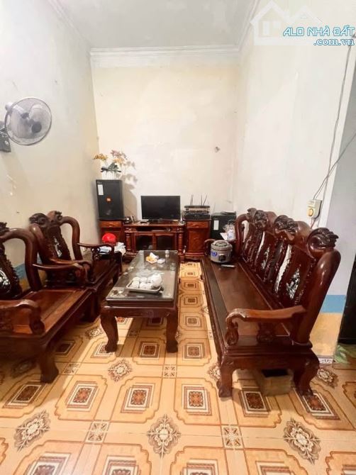 Do Nha- Tây Mỗ - BÁN ĐẤT TẶNG NHÀ 2 TẦNG - 51.6m2 - giá 7 Tỷ - 4