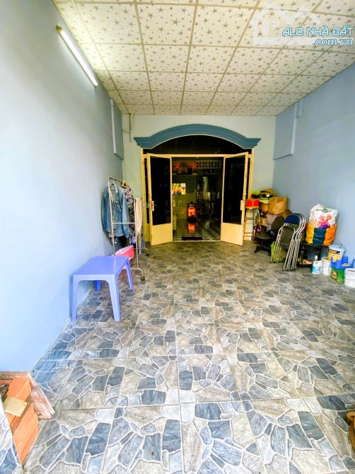 Bán nhà cấp 4 gần chợ Linh Xuân, đường 9m rộng rãi, dọn vào ở ngay - 4