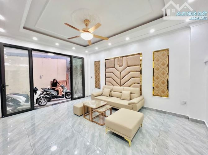 Bán nhà Văn Cao, Đằng Lâm, Hải An, Hải Phòng. 4 tầng, 58m2, 3,7 tỷ. Ngang 4,29m, ngõ 2m, d - 4