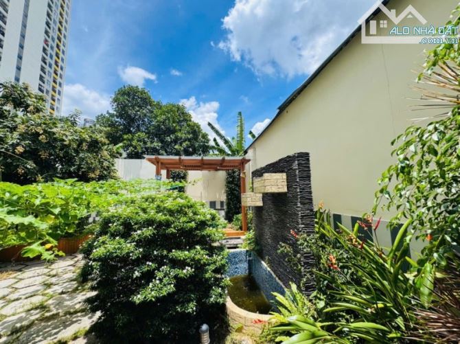 Bán BIỆT THỰ 493m² Trung tâm Dĩ An,gần Phạm Văn Đồng,ĐẲNG CẤP CHÂU ÂU - 4