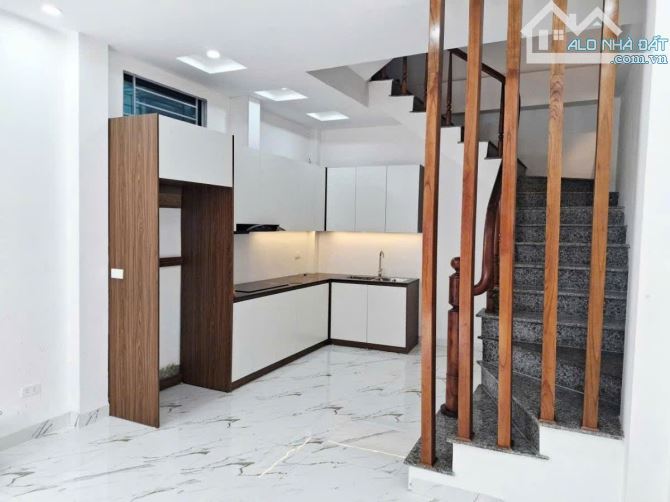 BÁN NHÀ PHỐ  TRUNG KIÊN TÂY TỰU DIỆN TÍCH 33M2 X 5 TẦNG LÔ GÓC Ô TÔ ĐỖ CỬA  SD - 5