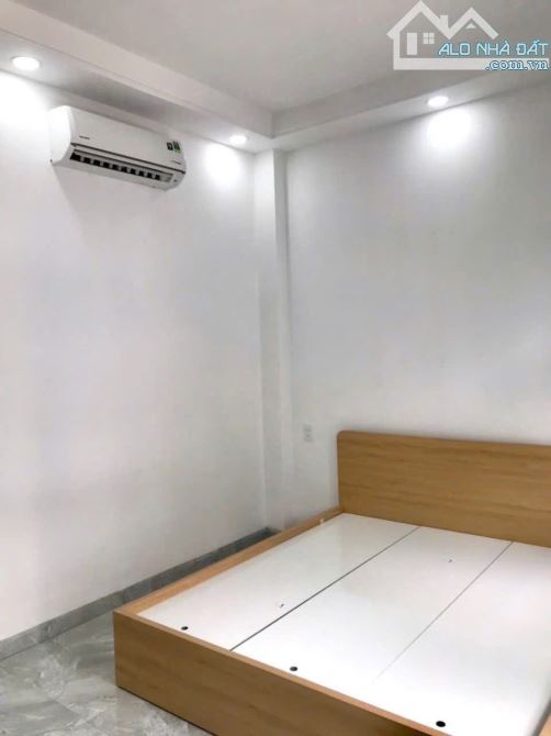 Cho thuê nhà 1 trệt 2 lầu đầy đủ nội thất An Phú,Thuận An, Bình Dương. GIÁ 11TR - 5