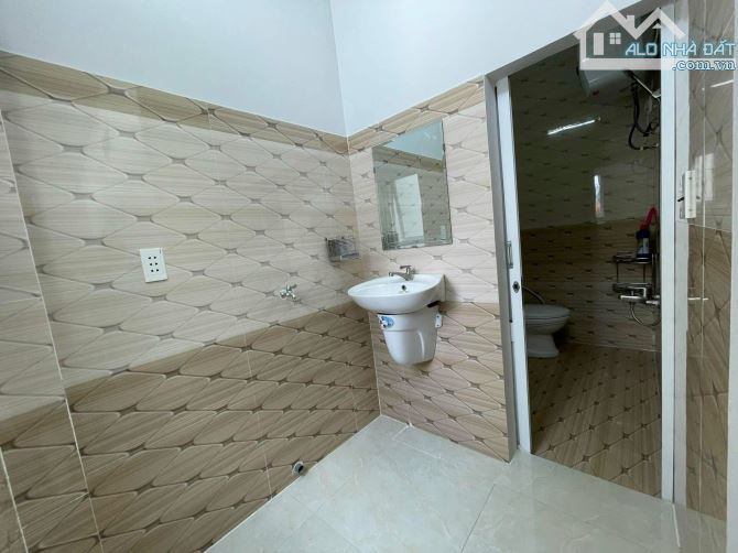 BÁN NHÀ MẶT TIỀN HẢI THƯỢNG LÃN ÔNG NGAY GẦN QUẢNG TRƯỜNG. - 5