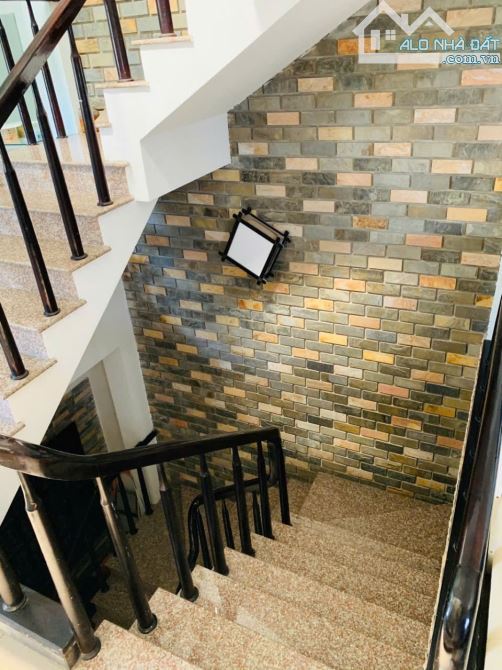 ✨ BÁN NHÀ 3 TẦNG – MẶT TIỀN NGUYỄN TẤT THÀNH – ĐÀ NẴNG ✨ - 5