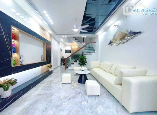 Bán nhà Khúc Thừa Dụ 2, Vĩnh Niệm, Lê Chân, Hải Phòng. 4 tầng, 43m2, 3,69 tỷ. Ngang 4m, ng - 5