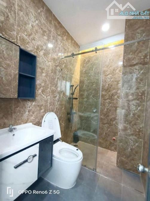BÁN NHÀ 2 TẦNG MỚI THỊ TRẤN DIÊN KHÁNH,SÁT BÊN ĐƯỜNG TRẦN BÌNH TRỌNG - Vị trí: Cách Đồng K - 6