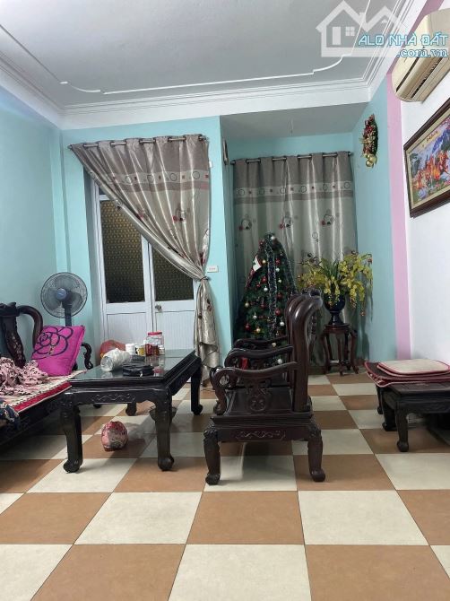 Bán nhà mặt phố Bùi Thiện Ngô, kinh doanh, vỉa hè rông, 116m2, 5t, mt 5.7m, 39 tỷ - 6