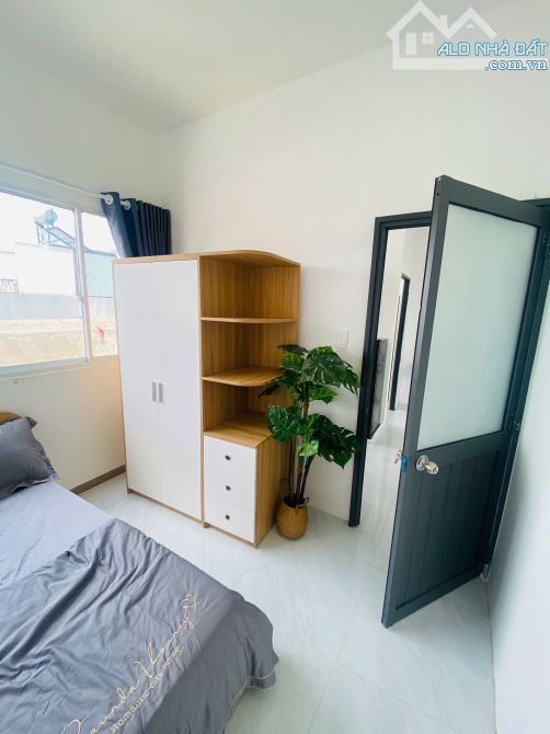 CĂN HỘ TÁCH BẾP FULL NỘI THẤT CỬA SỔ NGAY QUẬN 8 - 6