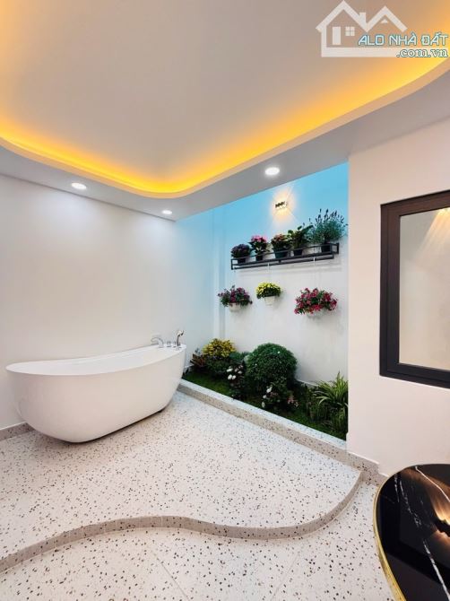 NHÀ XÂY ĐỂ Ở TRONG HẺM - GÒ VẤP - 6