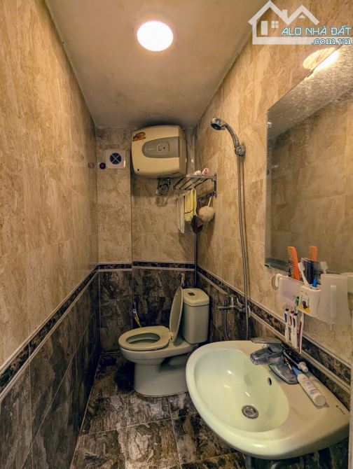 à phố Hào Nam - 3 tầng - 38m2 - 7.9 tỷ - 6