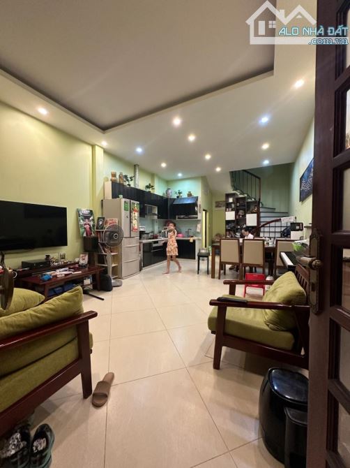 Ô Đồng Lầm — 80.6m² | 5T | MT 9m | 2 căn độc lập | Gần hồ — Sổ đỏ chính chủ. Chủ thiện chí - 7