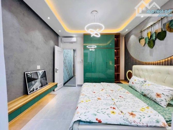 HÀNG NGỘP GẦN CÔNG VIÊN TẦM VU,Nhà(3PN3WC) 3tỷ588 Dt 60m2 vuông vức, Sát mặt tiền Tầm Vu - 8