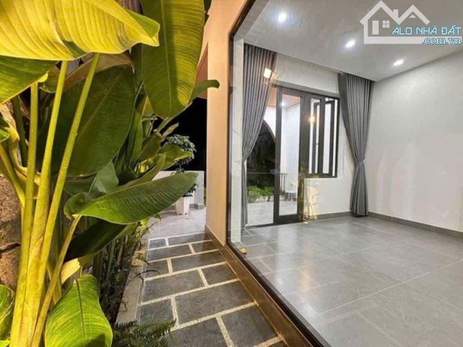 Nhà 3 tầng full nội thất hẻm ô tô Tân Thới Nhất 17 Q.12 2tỷ550 67,5m2 HD thuê 18tr/th sổ h - 8