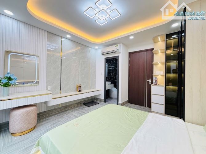 NHÀ XÂY ĐỂ Ở TRONG HẺM - GÒ VẤP - 8