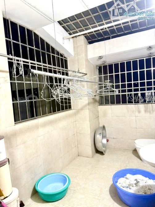 🏡 CMT8, HẺM XE HƠI, 60M2, 4 TẦNG, 4 PN, 4 WC. GIÁ: 10,5 TỶ🏡 - 9
