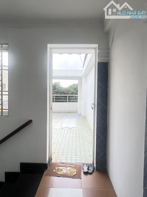 NHÀ 4 TẦNG MẶT TIỀN KINH DOANH - GẦN LÀNG TĂNG PHÚ - LÃ XUÂN OAI - 58M2 - 7.x Tỷ - 9