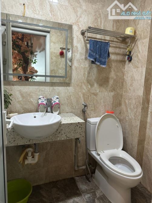 Ô Đồng Lầm — 80.6m² | 5T | MT 9m | 2 căn độc lập | Gần hồ — Sổ đỏ chính chủ. Chủ thiện chí - 9
