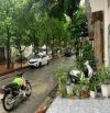 Bán nhà đường Cầu Giấy, 58m2, 6 tầng, ô tô gần, ngõ thông, kinh doanh, 12.5 tỷ