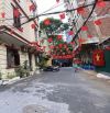Bán nhà Nguyễn Khang, dt45m, ô tô tránh, vào nhà, kinh doanh, văn phòng.