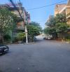 Bán đất nhìn vườn hoa  Làn 2 . Đại Phúc . dt 76,5m . 4,5m . hướng TB . giá 8 tỷ 3