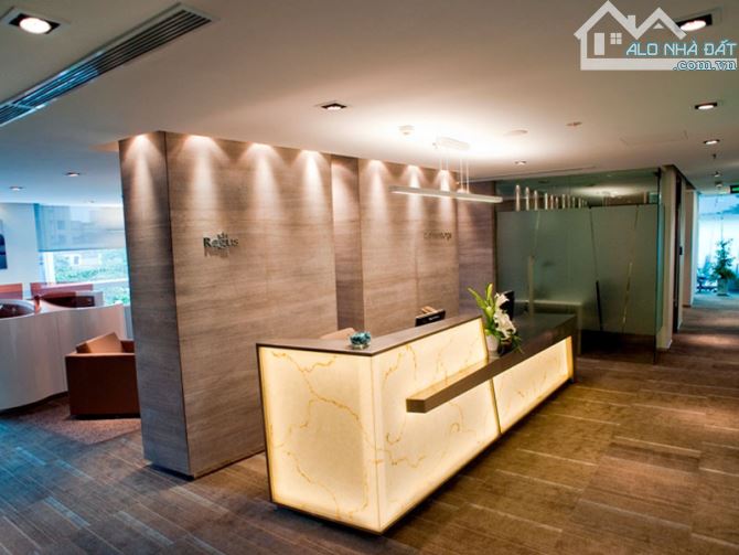 Bán tòa nhà VP 14 Tầng, 2 Mặt phố Hai Bà Trưng, DT 600m2 x MT 20m, Giá 672 Tỷ