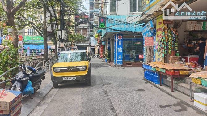 HỒ TÙNG MẬU, CẦU GIẤY - 31M  - 5 TẦNG  - NHÀ  MỚI  - GẦN PHỐ - GẦN HỒ ĐIỀU HÒA