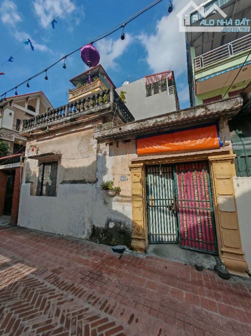 ĐẤT MẶT NGÕ ĐÔNG NGẠC 60 M Mt 5,8 M gì 12 tỷ Ngõ đẹp nhất làng cổ Đông Ngạc, ô tô tránh, n