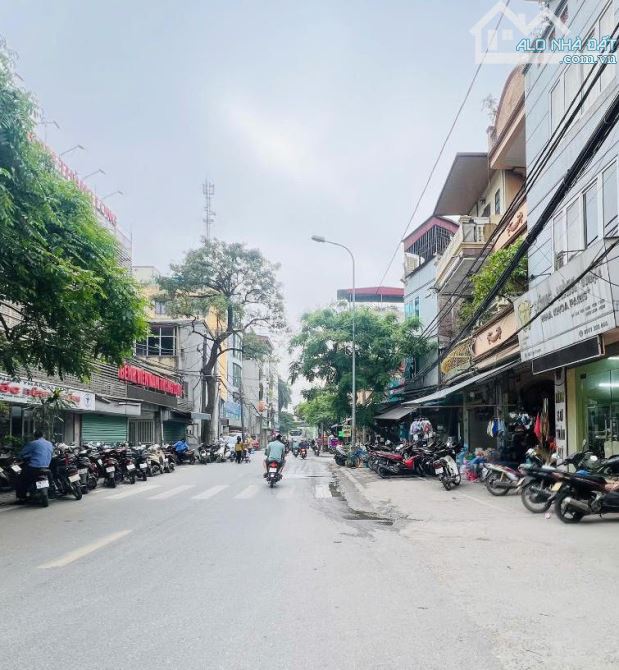 XUÂN ĐỈNH - NHÀ LÔ GÓC - MẶT NGÕ THÔNG TỨ TUNG - Ô TÔ VÀO NHÀ