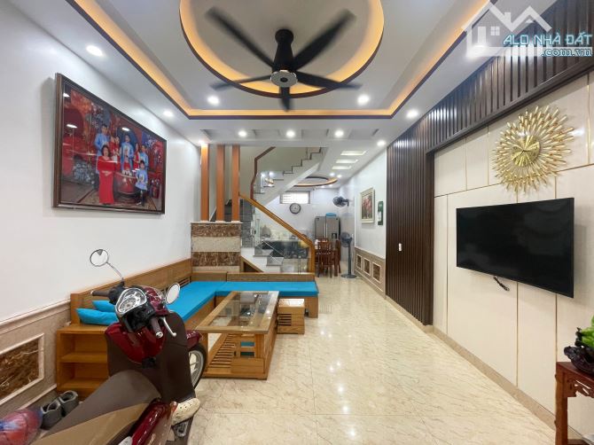 Nhà 4 tầng 48.5m2 ngõ 4m Phương Lưu gần Lộc Vừng Đỏ