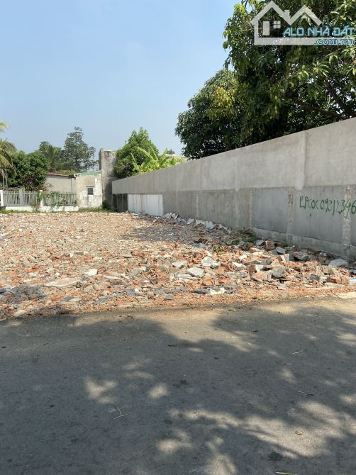 Cần bán nền (6,2x20) 124m có 93m thổ gần UBND Vĩnh Phú cách sông SG 200m giá chỉ hơn 4 tỷ