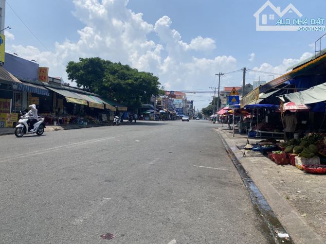 Giá 9.99 tỷ, 300m2(10x30), KDC Việt Sing, Thuận Giao Thuận An BD