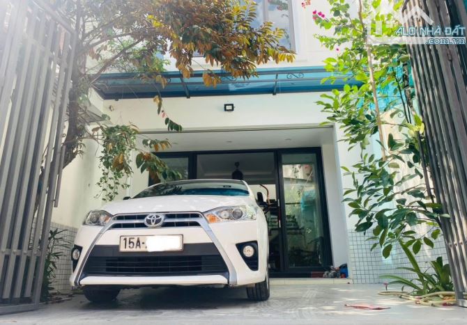 Bán nhà 2,5 tầng phố An Đà, ô tô vào nhà chỉ hơn 5 tỷ