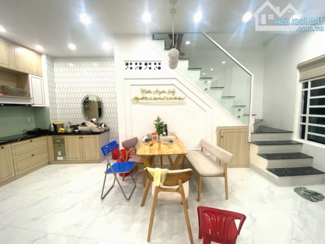 💥💥 CHÍNH CHỦ CẦN BÁN NHÀ 2 TẦNG MỚI ĐẸP – FULL NỘI THẤT – VÀO Ở NGAY - NGANG 7👉NHỈNH 3