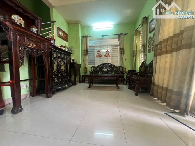 NHÀ 5 TẦNG (68m2) DTSD 210M2 TÔN THHẤT THUYẾT P.3 CHỈ 5TỶ KHU DÂN CƯ HIỆN HỮU KO QUI HOẠCH