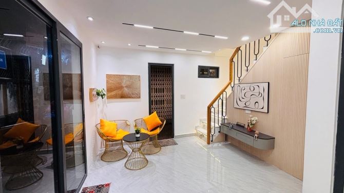 🔥KHU ĐƯỜNG HOA PHAN XÍCH LONG 🔥-  30M2 - NGANG KHỦNG 4.5M - NHÀ MỚI Ở NGAY -CHỈ 4.95TỶ