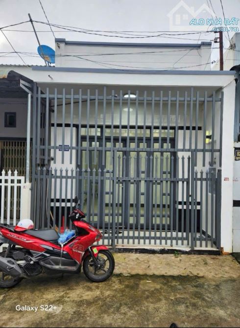 Cần bán gấp căn nhà 55m2 ở Bà Điểm - Hóc Môn giá 765 triệu.