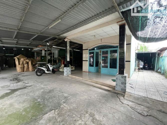 Bán nhà cấp 4 diện tích khủng 212m2, đường Tân Hiệp 18, Hóc Môn, giá 4 tỷ