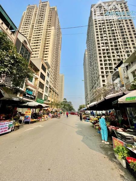 Bán nhà 50m2 x 5 tầng khu phân lô La Khê, Hà Đông có vỉa hè, đường rộng thoáng