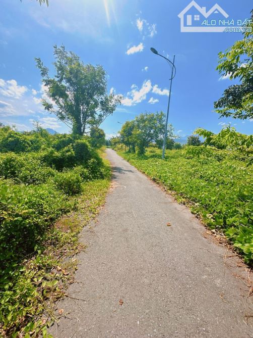 BÁN ĐẤT KĐT ECOCHARM -  LIÊN CHIỂU- ĐÃ CÓ SẴN CỌC ĐẤT - GẦN SÔNG CU ĐÊ THOÁNG MÁT CẢ NGÀY