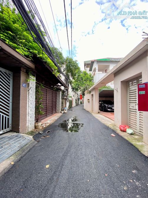 Bán nhà Bồ Để Long Biên, DT 38 X 6T, thang máy, ô tô tải chạy vòng đầu ngõ 8 tỷ nhỉnh